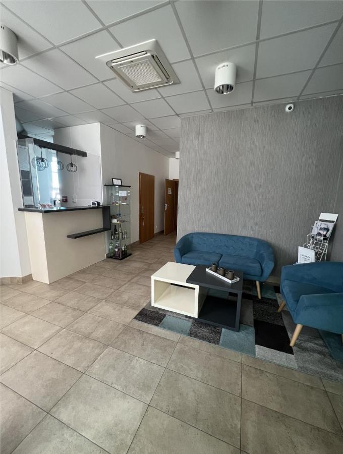 Sareza Hotel Ostrava Bagian luar foto