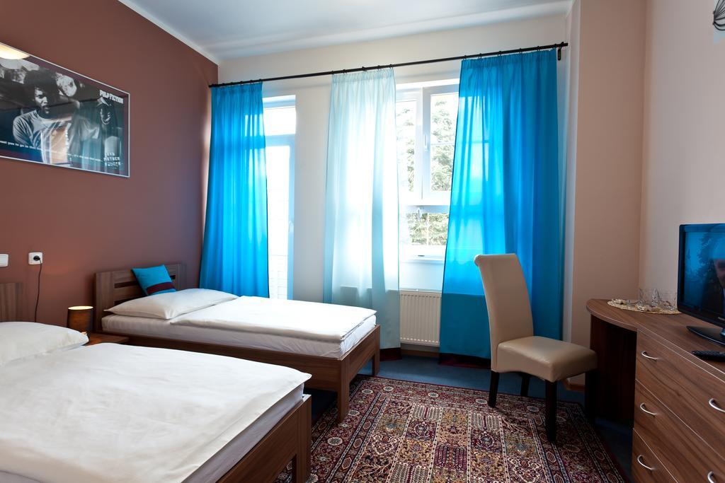Sareza Hotel Ostrava Bagian luar foto
