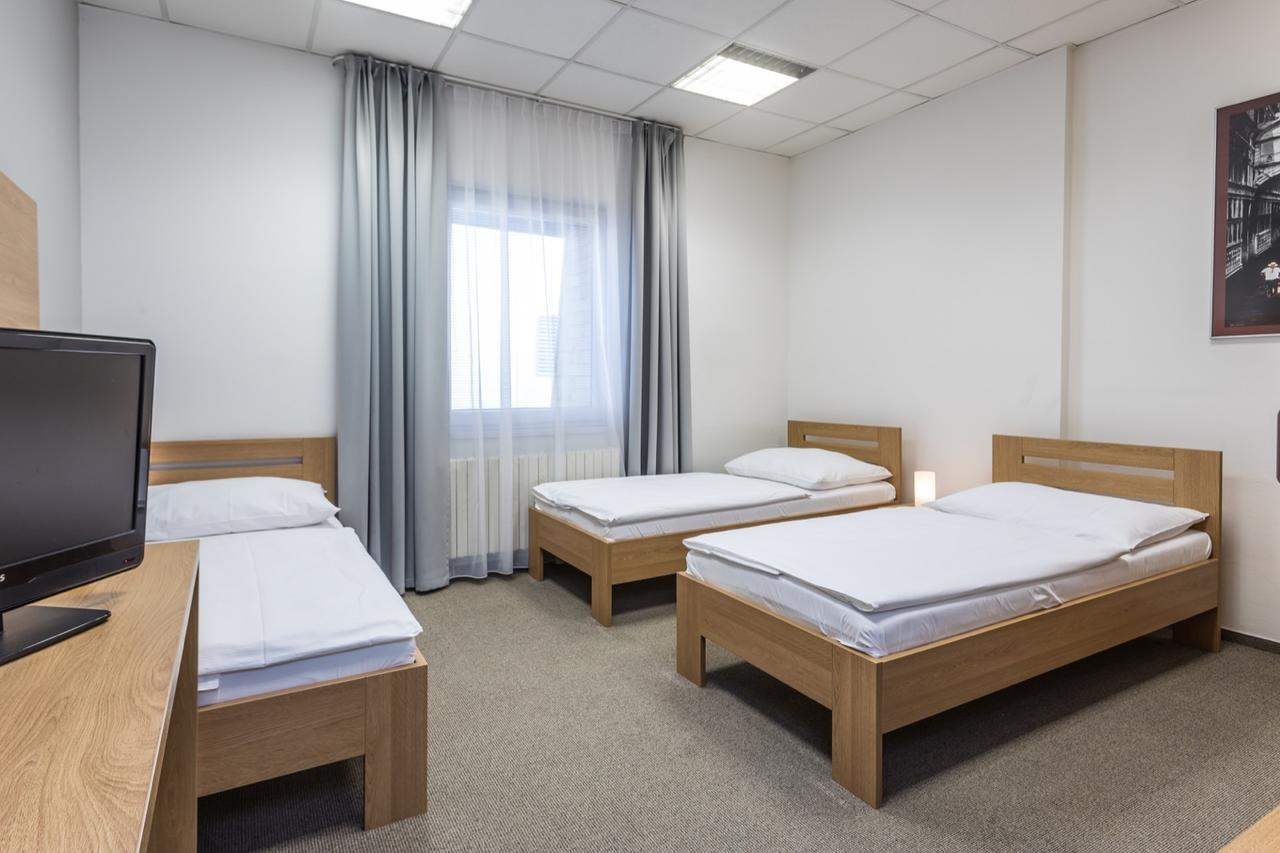 Sareza Hotel Ostrava Bagian luar foto